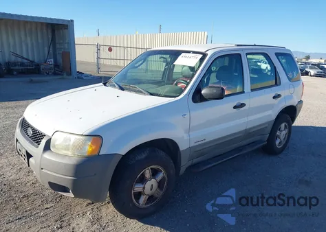 2002 Ford Escape Xls z USA, uszkodzony, nr VIN 1FMYU02122KB88097